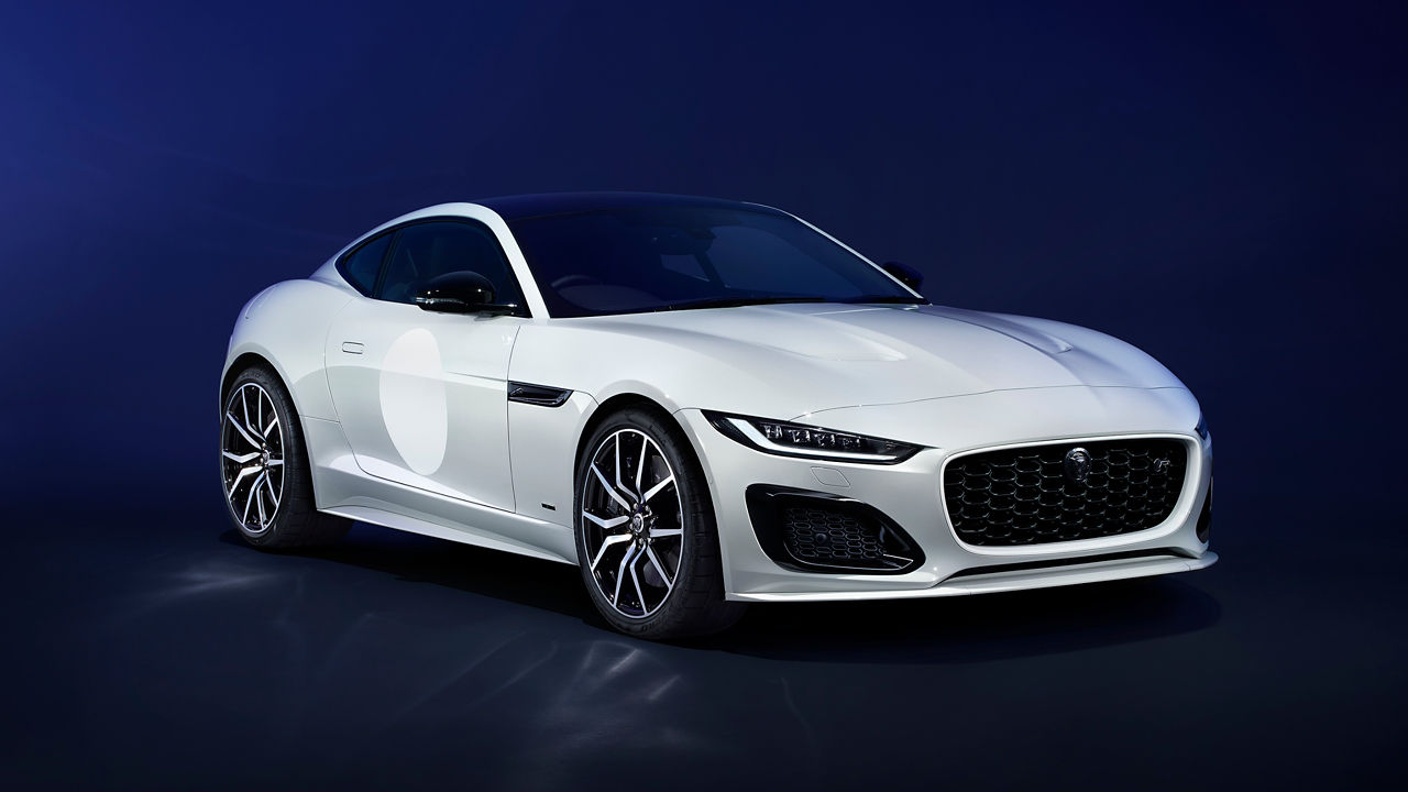 HONOURING THE JAGUAR RACING BLOODLINE