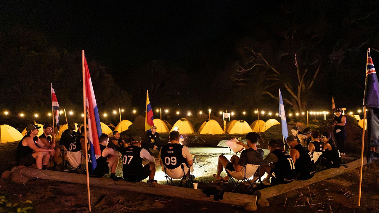 Team fire camping 