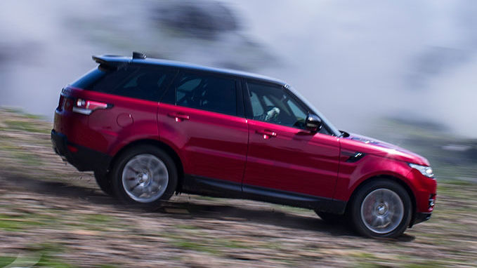 RANGE ROVER SPORT DOWNHILL CHALLENGE