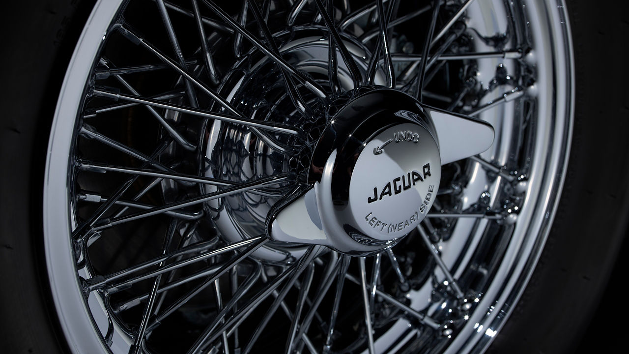 Jaguar Left Wheel Rim