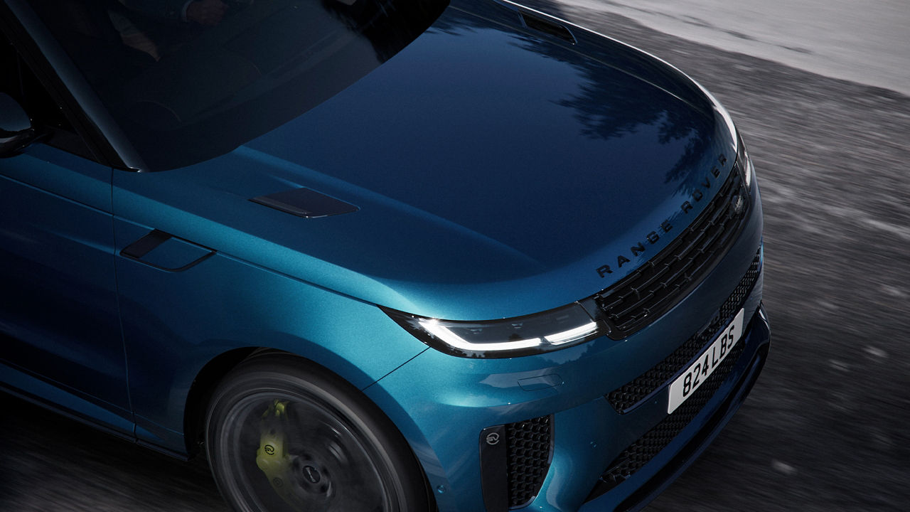 Range Rover Sports bonnet