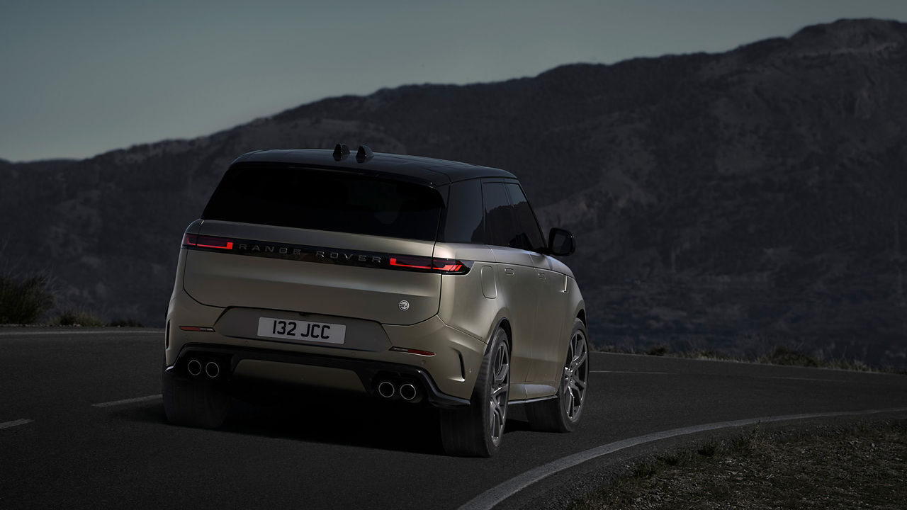 New Range Rover Sport SV Rear