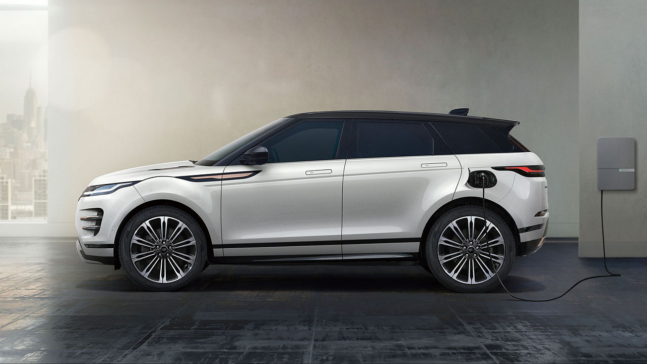 RR Evoque charging at the basement