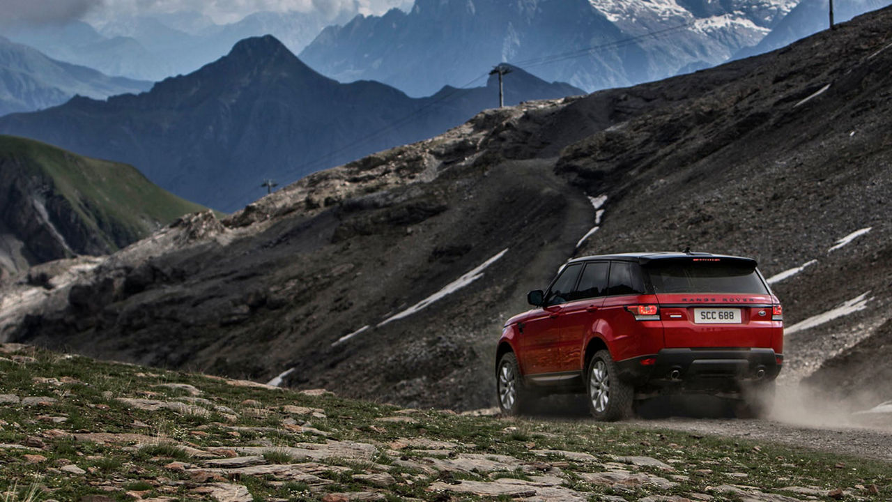 RANGE ROVER SPORT DOWNHILL CHALLENGE