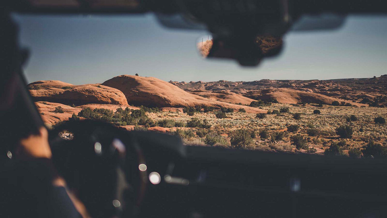 Range Rover Adventure Travel Moab 