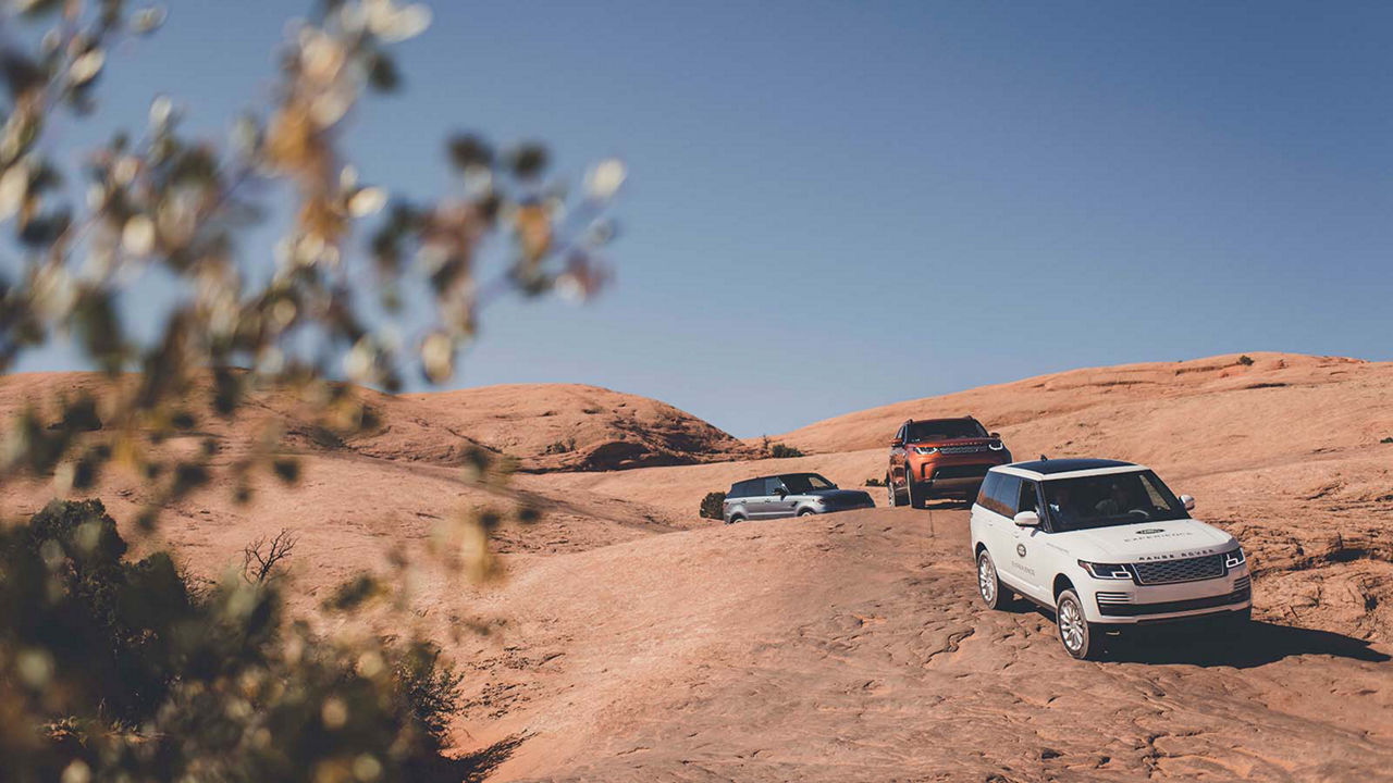 Range Rover Adventure Travel Moab 