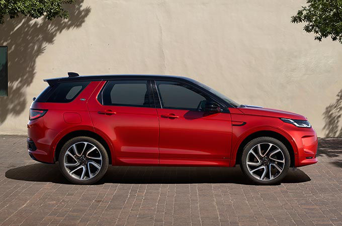 Range Rover Sport in Red