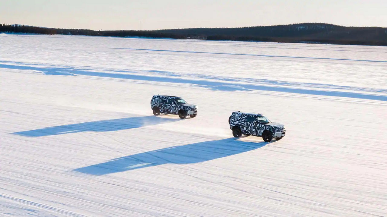 LAND ROVER DEFENDER