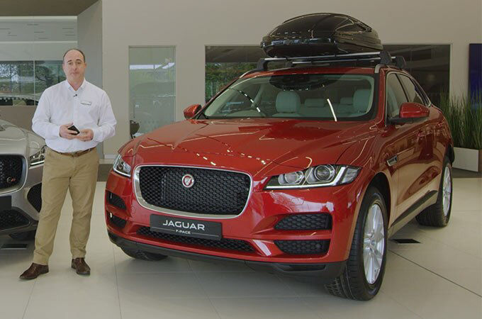 JAGUAR F-PACE