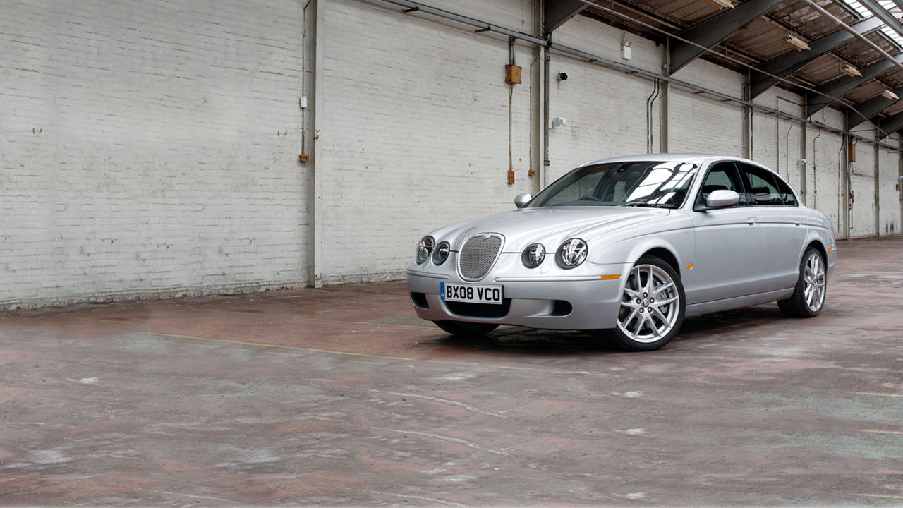 JAGUAR S-TYPE