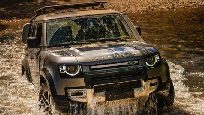 LAND ROVER DEFENDER