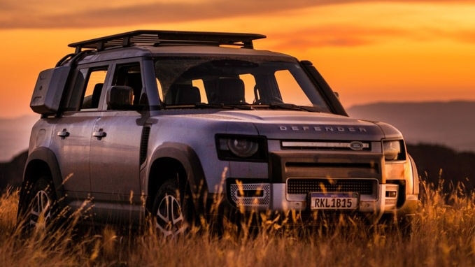 LAND ROVER DEFENDER IN SERRA DA CANASTRA