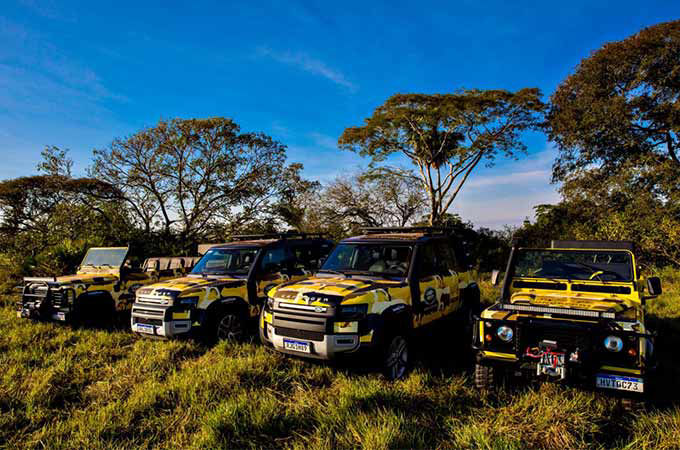 NEW DEFENDER AT ONÇAFARI