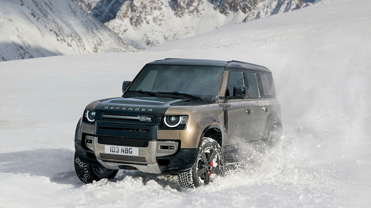 Defender in Snow