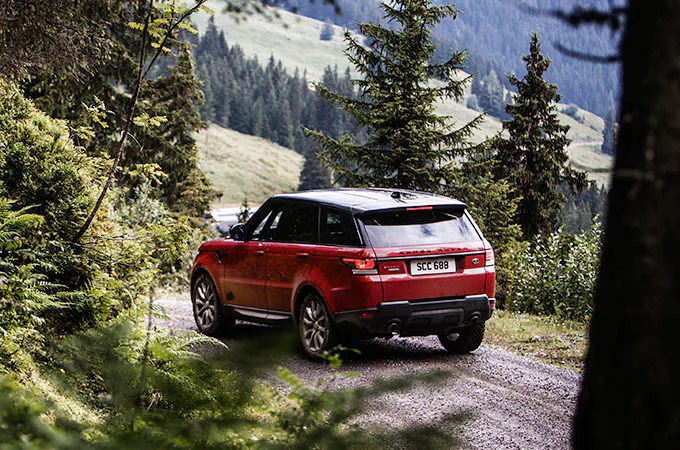 Range Rover Sport Downhill Challenge