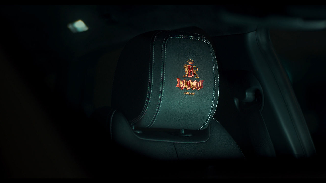 JAGUAR AND BARACUTA COLLABORATE HEADREST