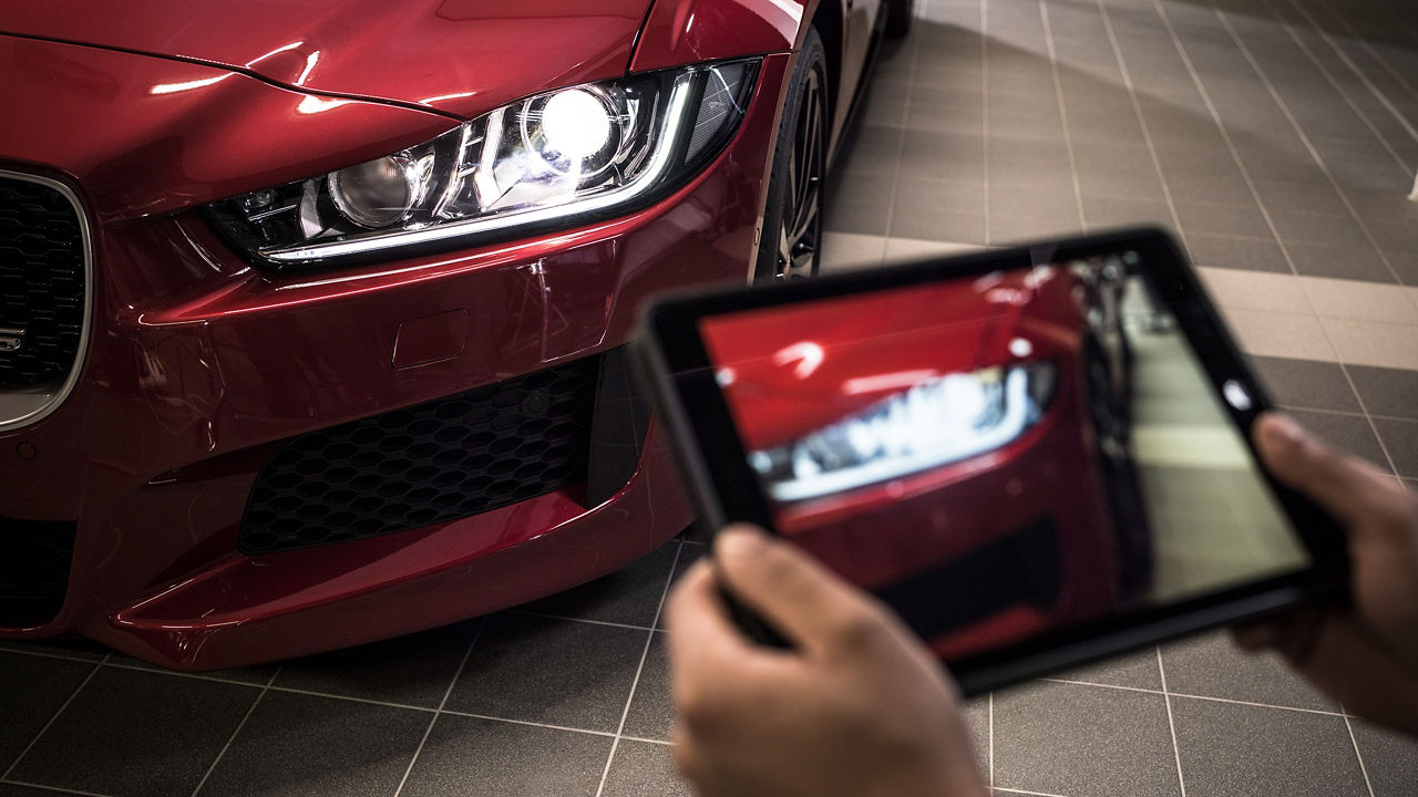 Check up of Jaguar XE with Tablet