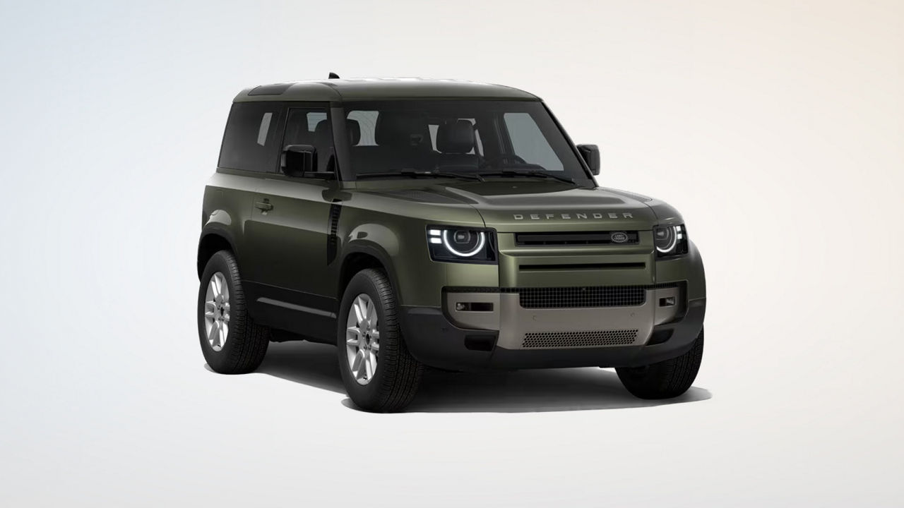 Defender 90 in Woolstone Green