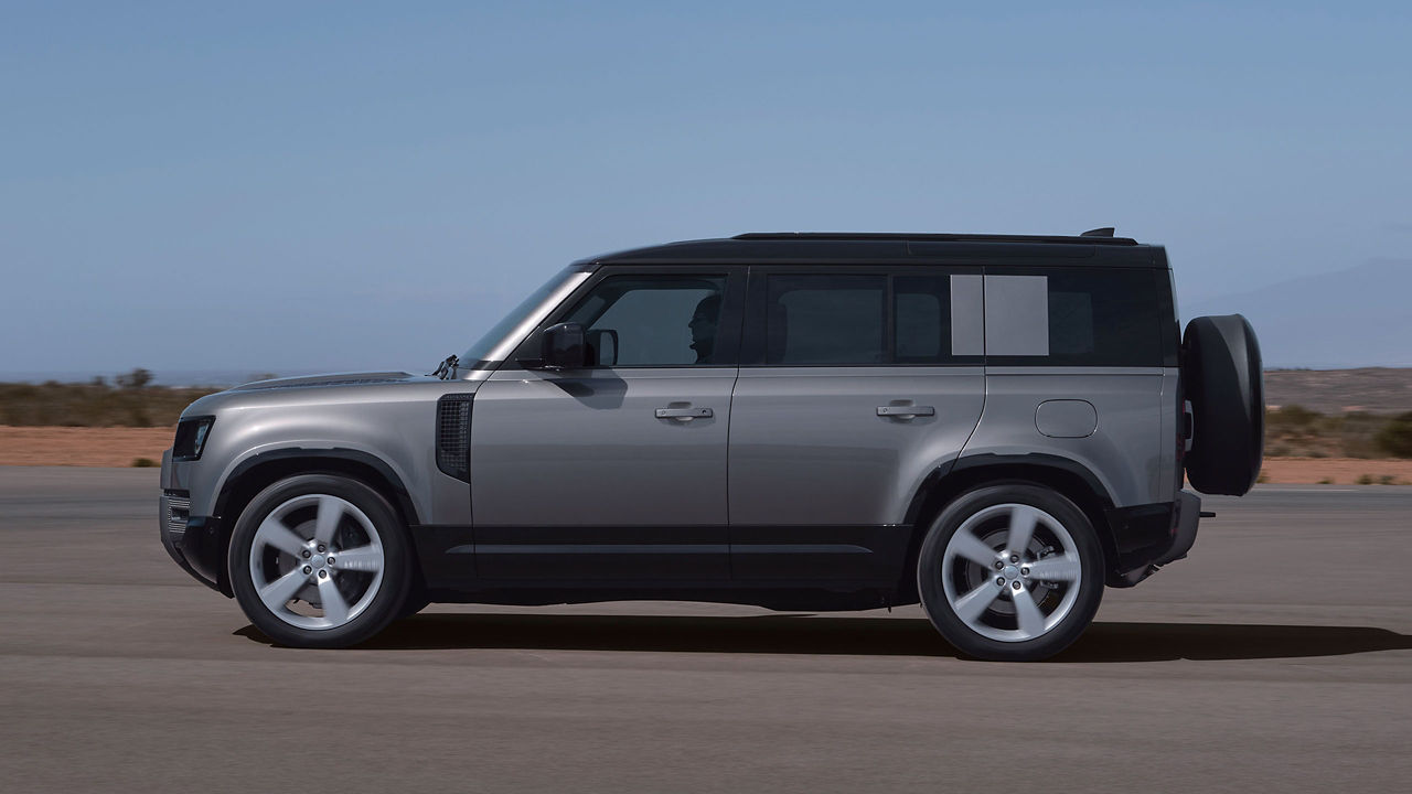 Defender 110 Side View
