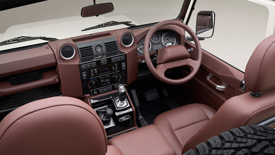 Defender Muromachi 90 Interior
