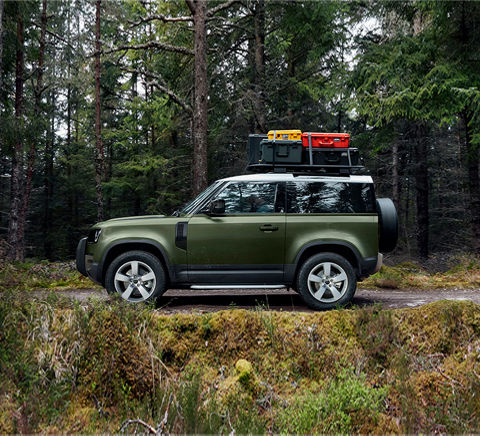 希少　木製Land Rover Defenderランドローバー DESTINATION DEFENDER 2025｜ランドローバー｜LAND ROVER JAPAN