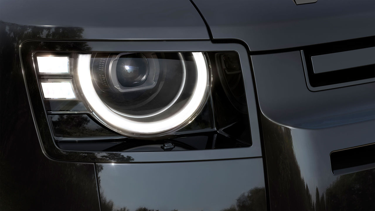DEFENDER 26MY EXTERIOR FRONT LIGHT
