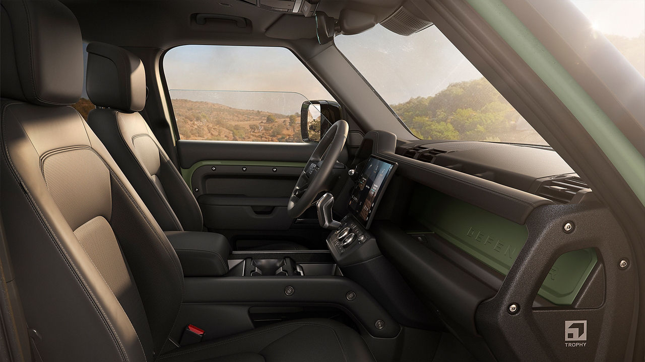 TROPHY EDITION GREEN INTERIOR