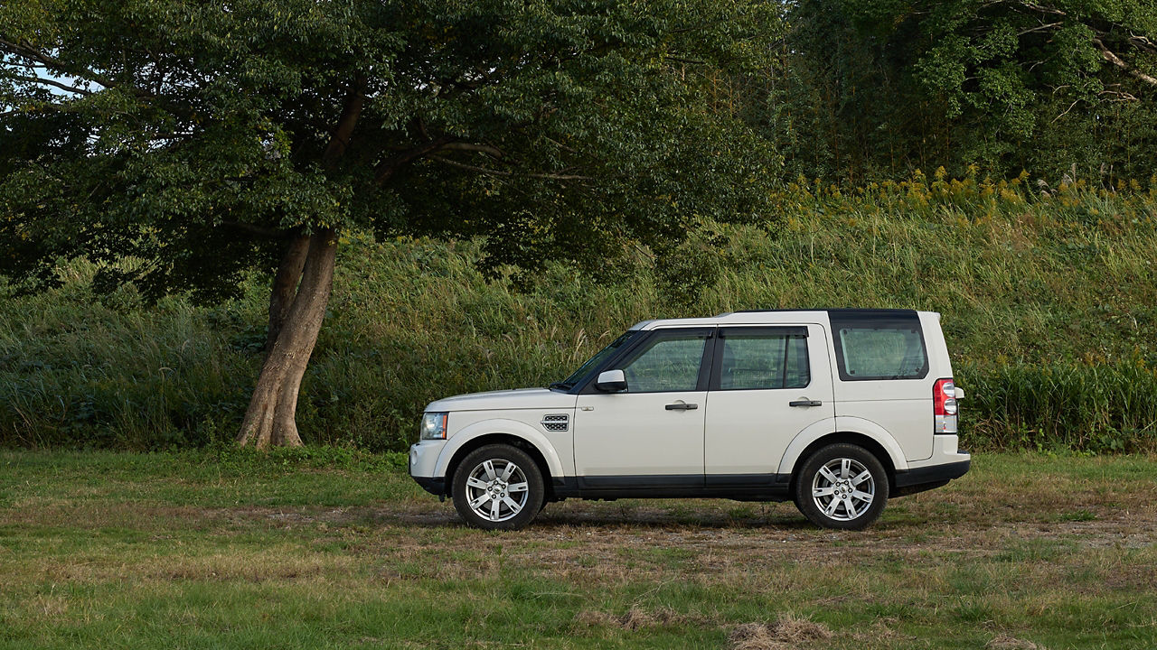 Discovery Side view