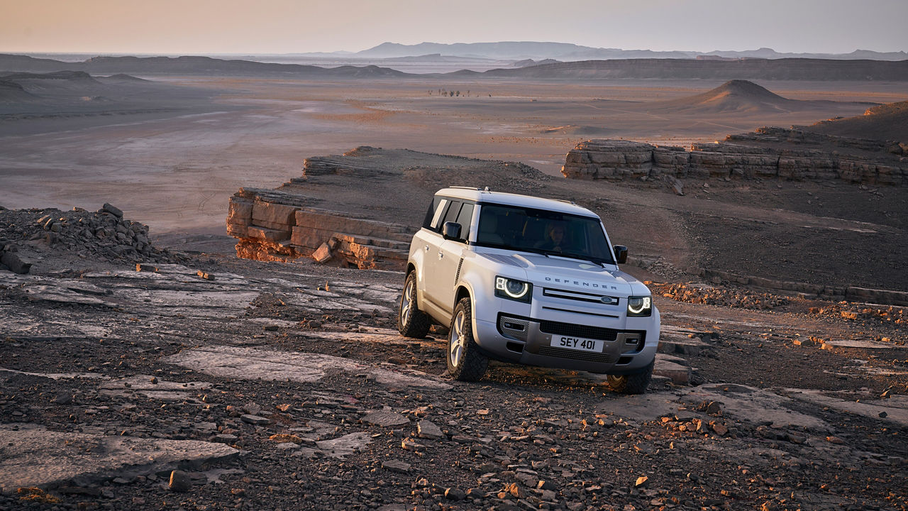 Defender gekozen tot beste SUV/offroader.