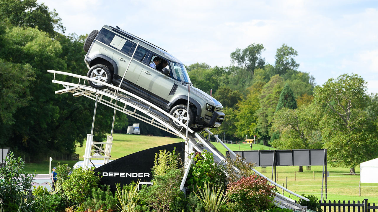 Defender Experience Burghley