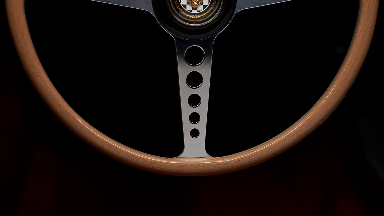 Wooden Textured Steering Wheel