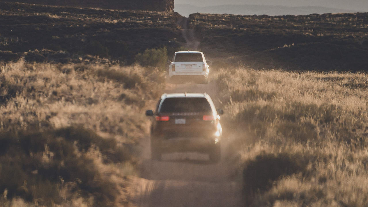 The Range Rover goes off-road in the forest mountains