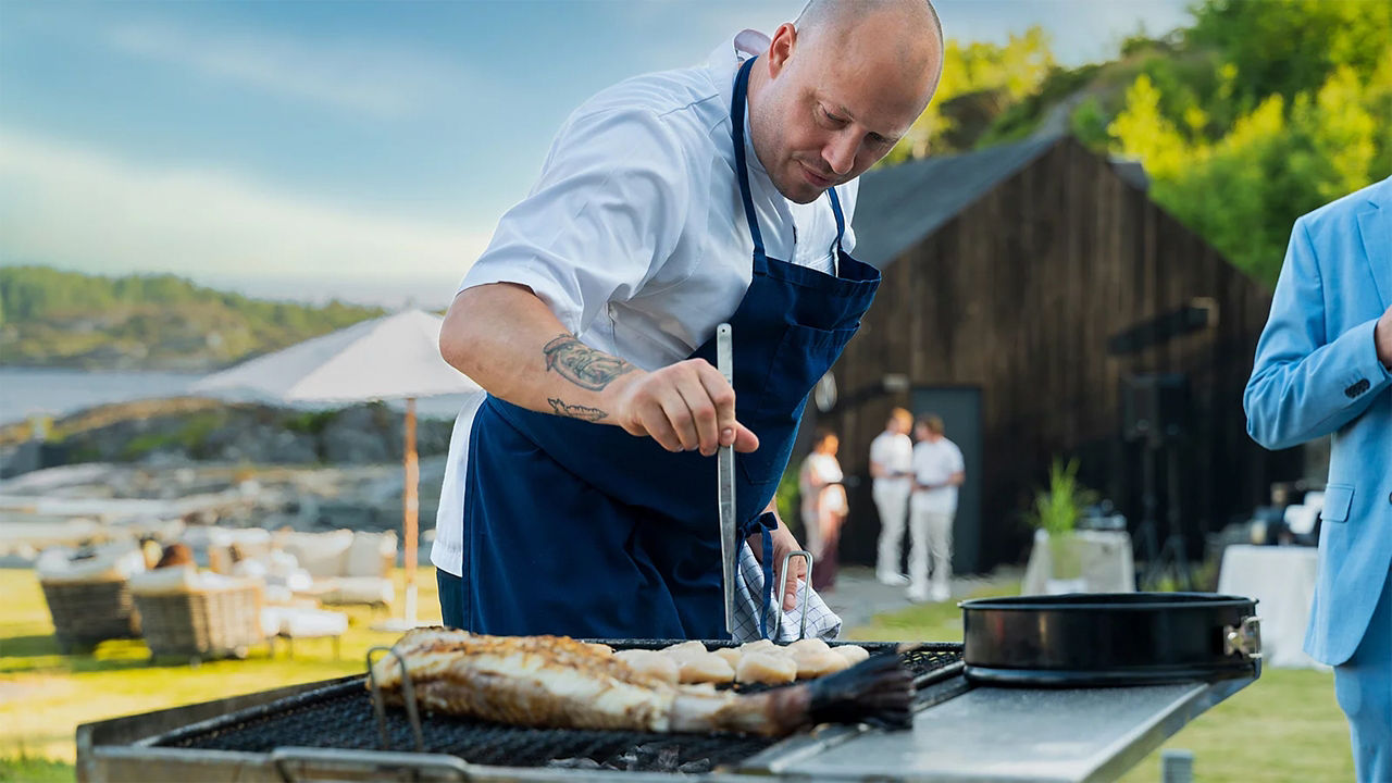 Into-the-world-of-the-senses