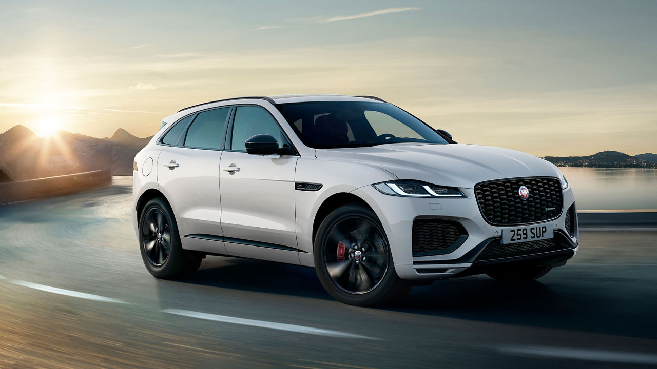 F-PACE R-Dynamic Black