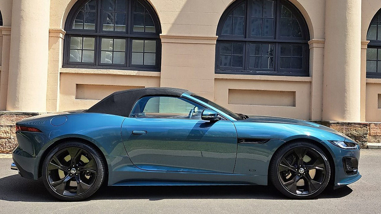 F-TYPE with  aluminium base