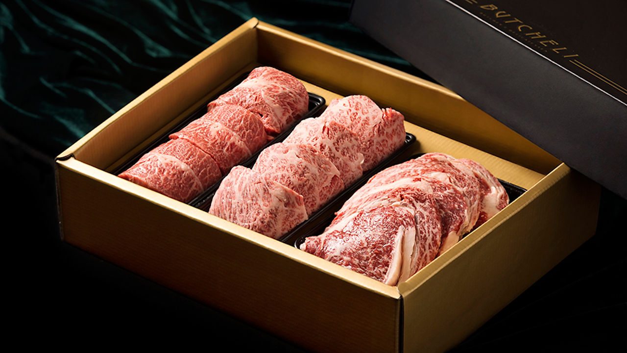 Presentation of Meat in Box