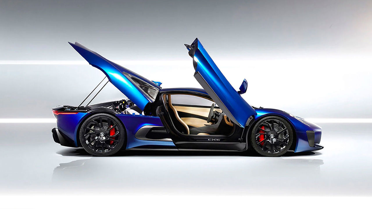 JAGUAR C-X75 HYBRID SUPERCAR PROTOTYPE SHOWCASES TECHNOLOGY OF THE FUTURE