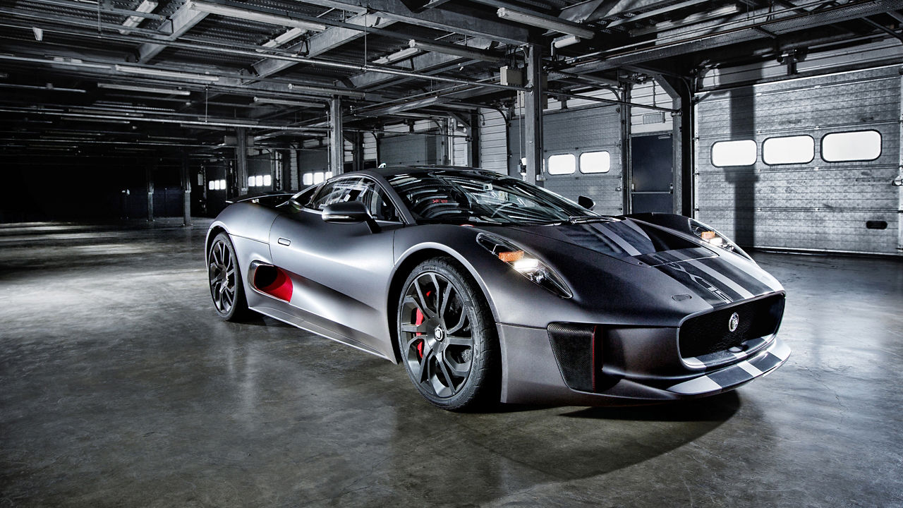 JAGUAR C-X75 HYBRID SUPERCAR PROTOTYPE SHOWCASES TECHNOLOGY OF THE FUTURE