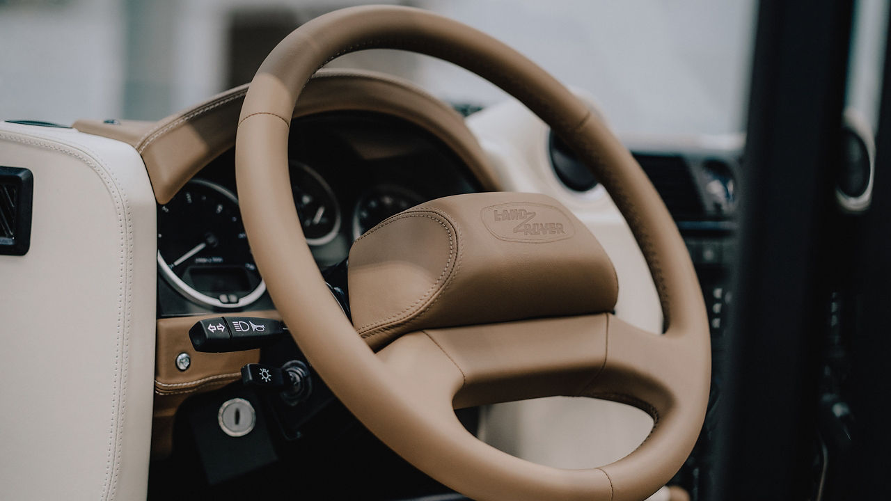 Defender Classic Bespoke Steering
