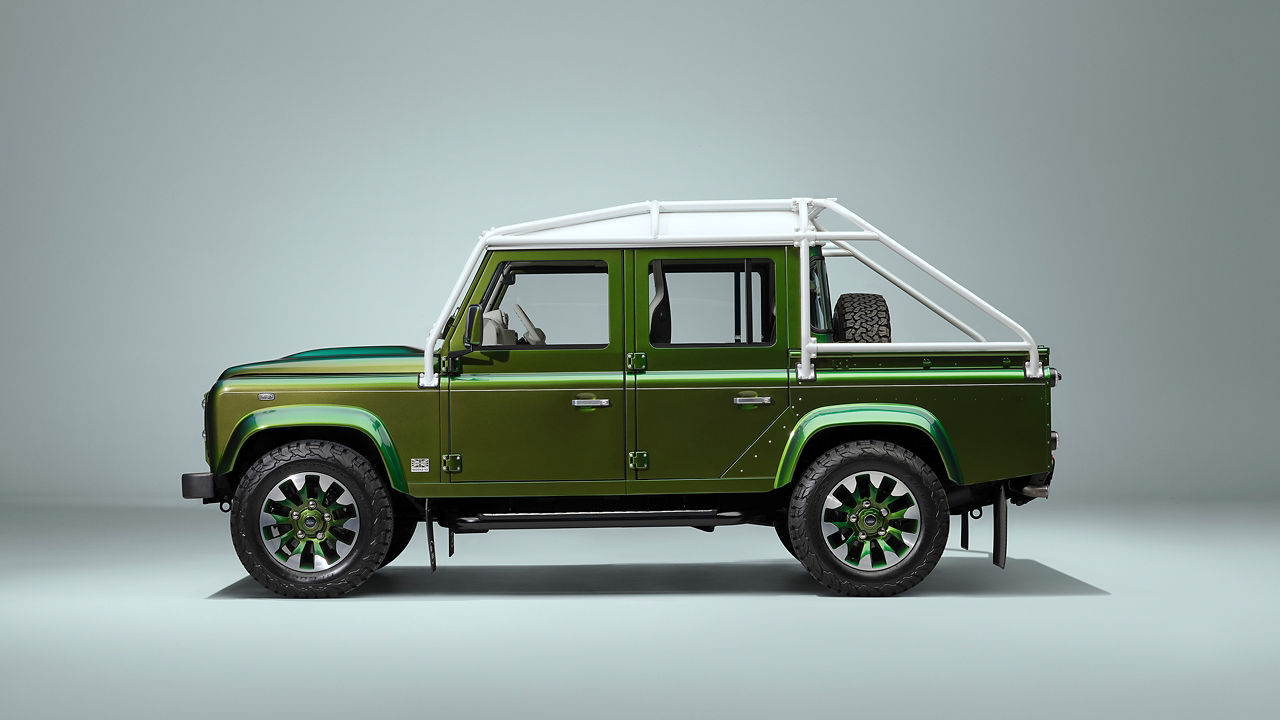 Defender Classic side View