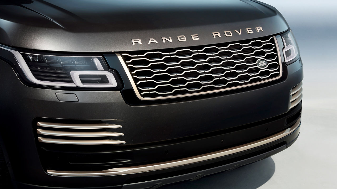 Range Rover Autobiography Black Front view with gradient background