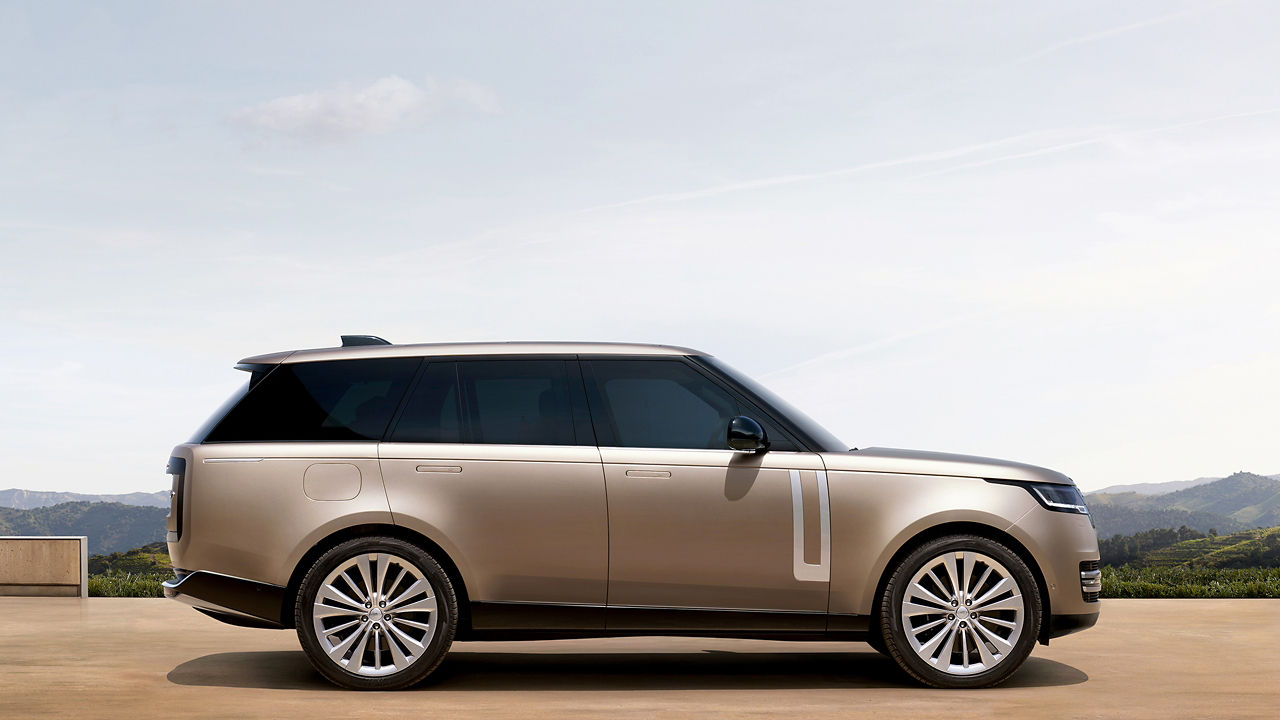 Range Rover Side Profile View in Batumi Gold