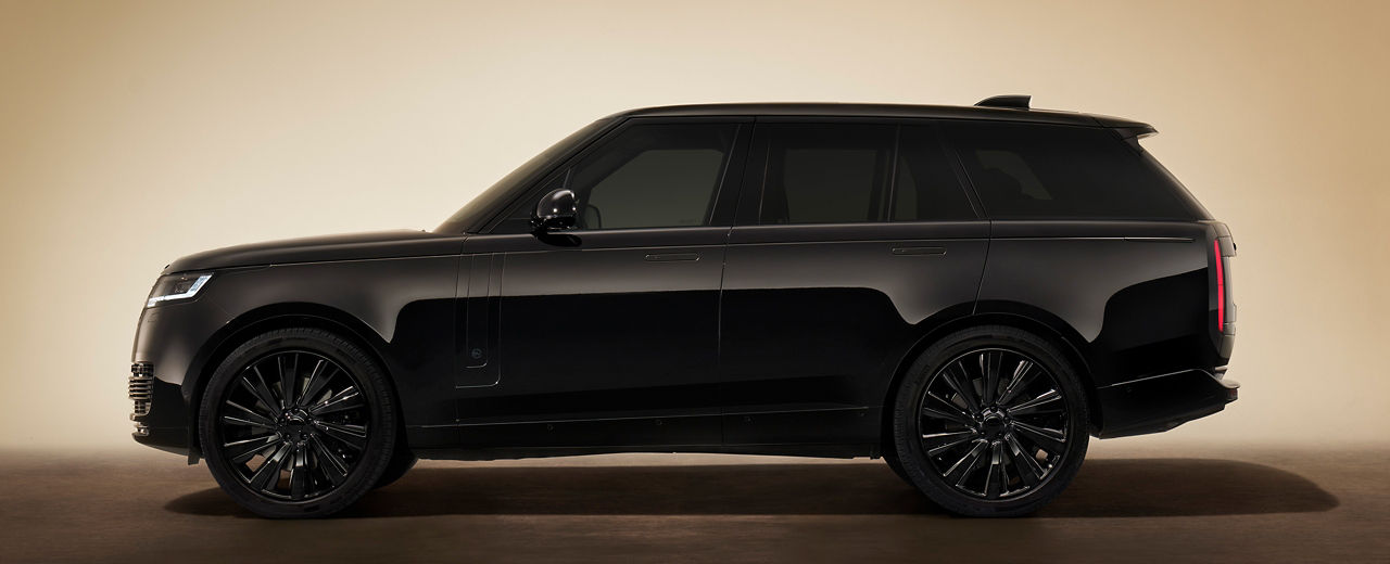 Range Rover SV Black side view