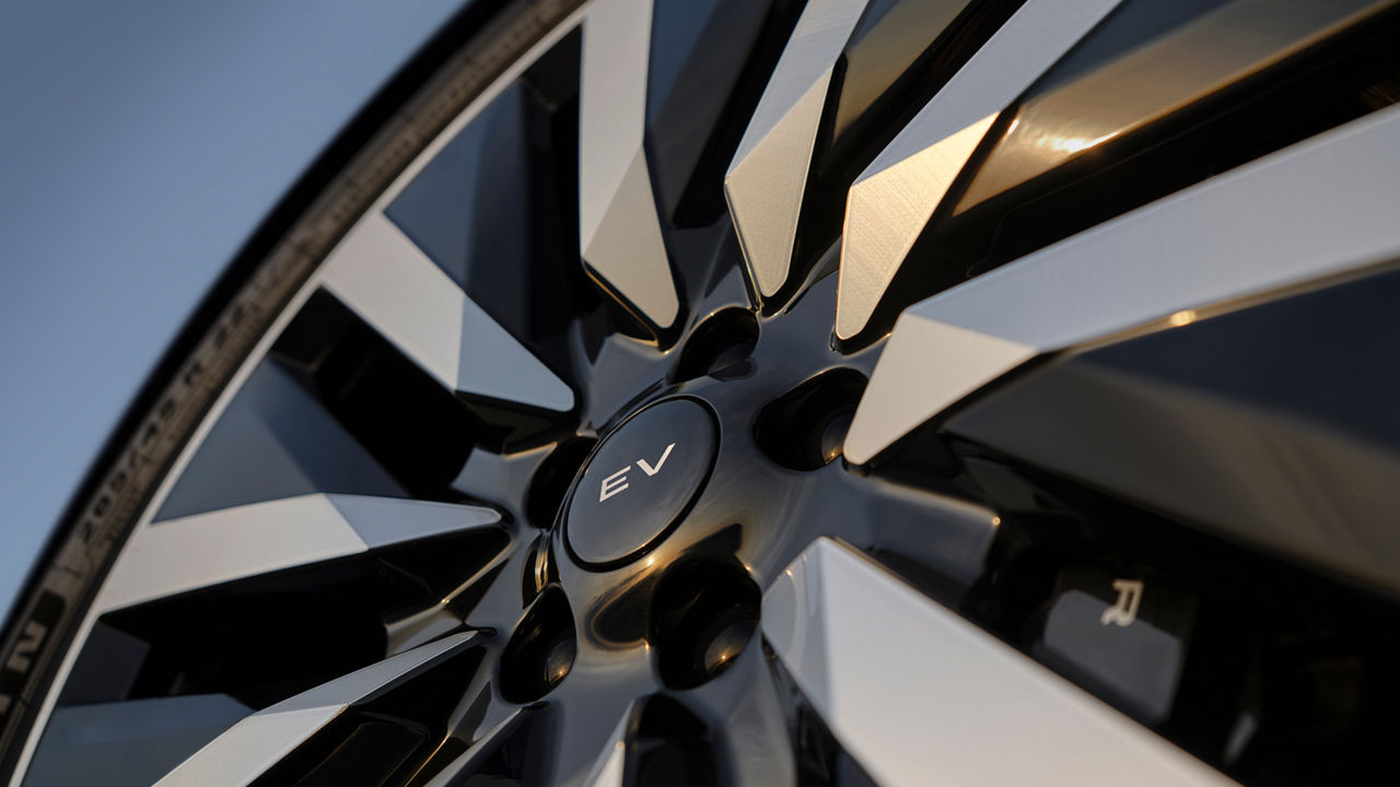 Macro EV areoalloy