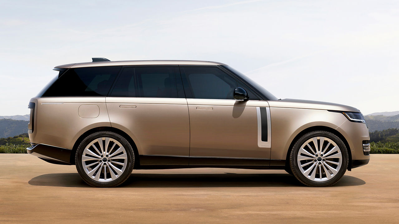 Range Rover Parked on open ground 