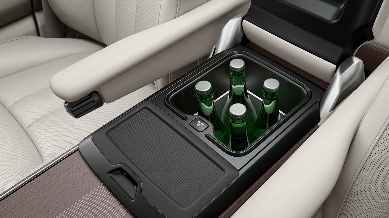 A cooling compartment inside the New Range Rover