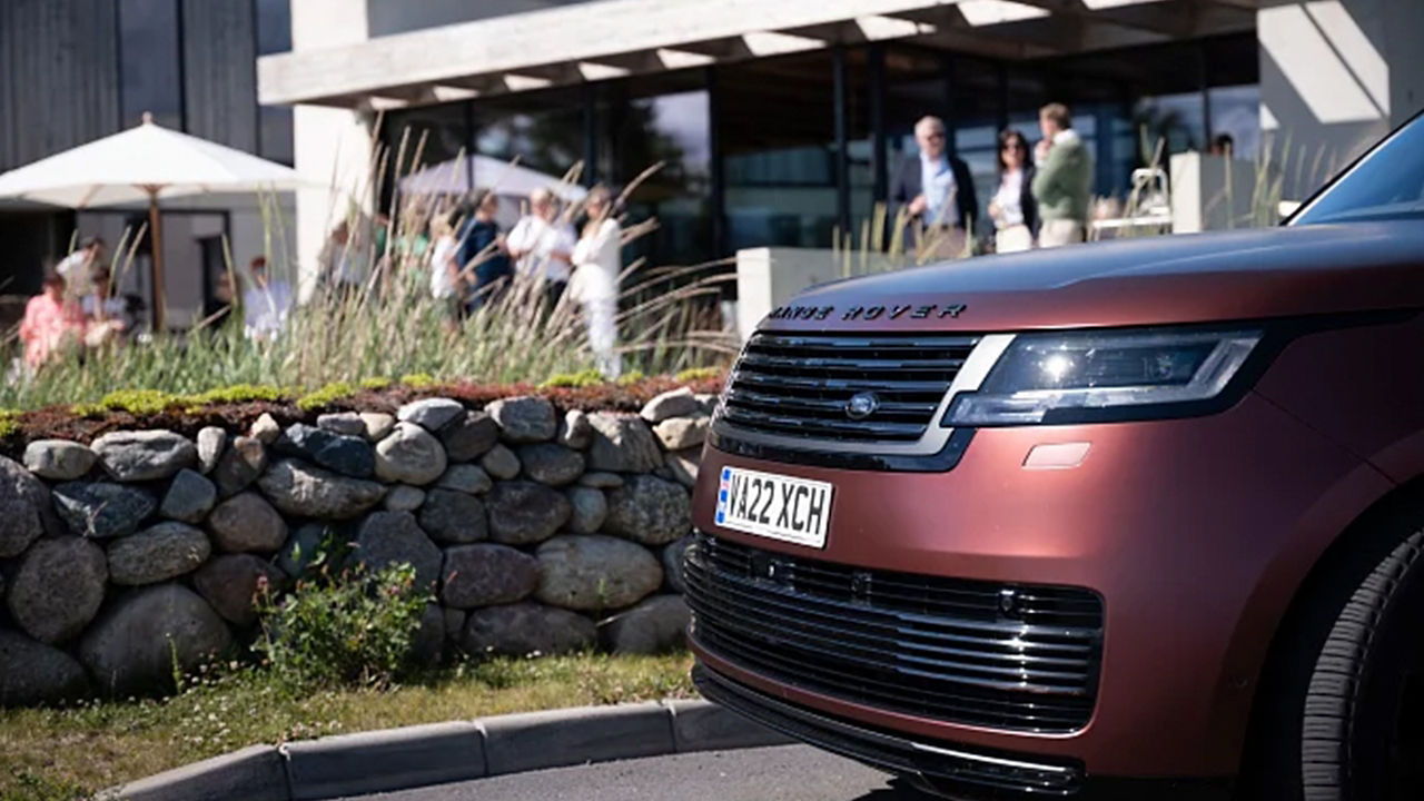 Range Rover park outside of the house