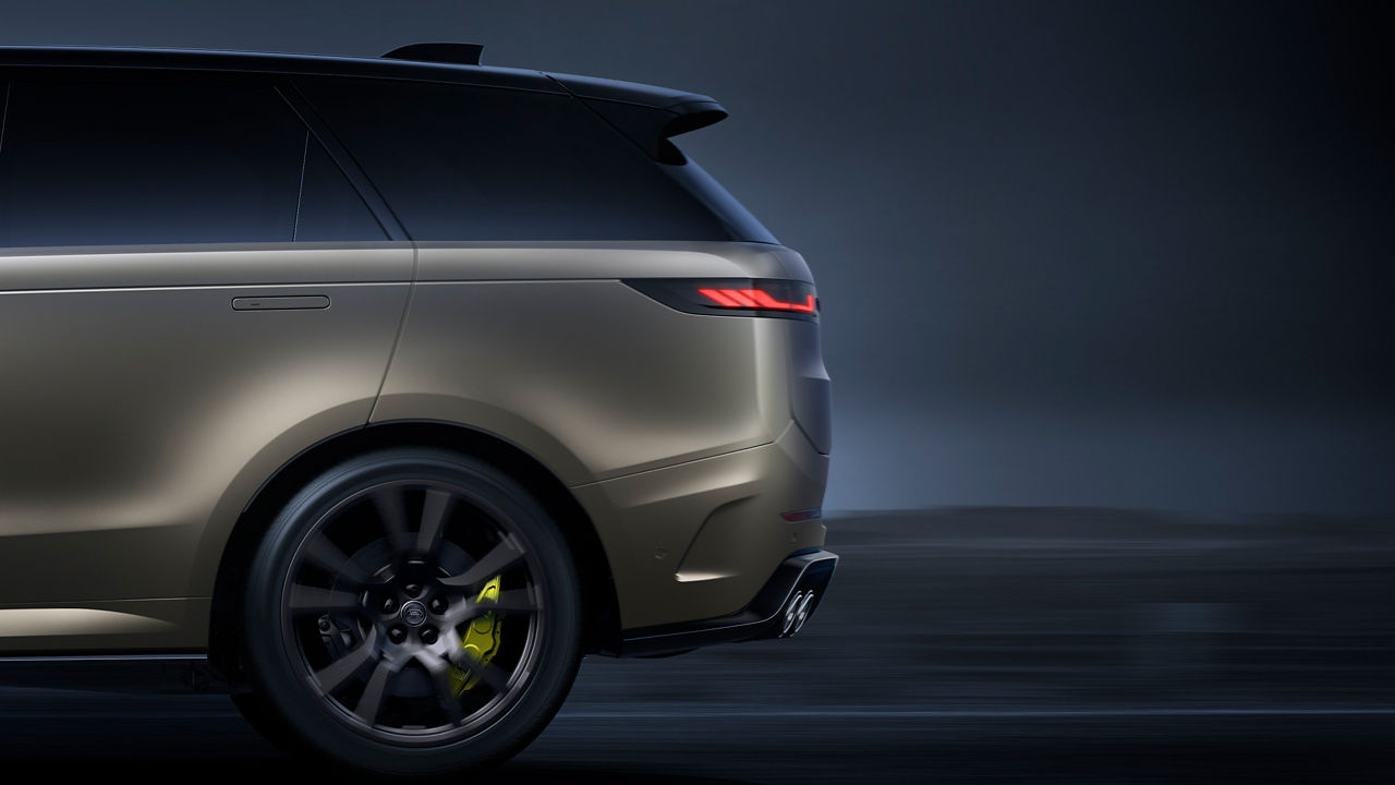 Side view of Range Rover Sport