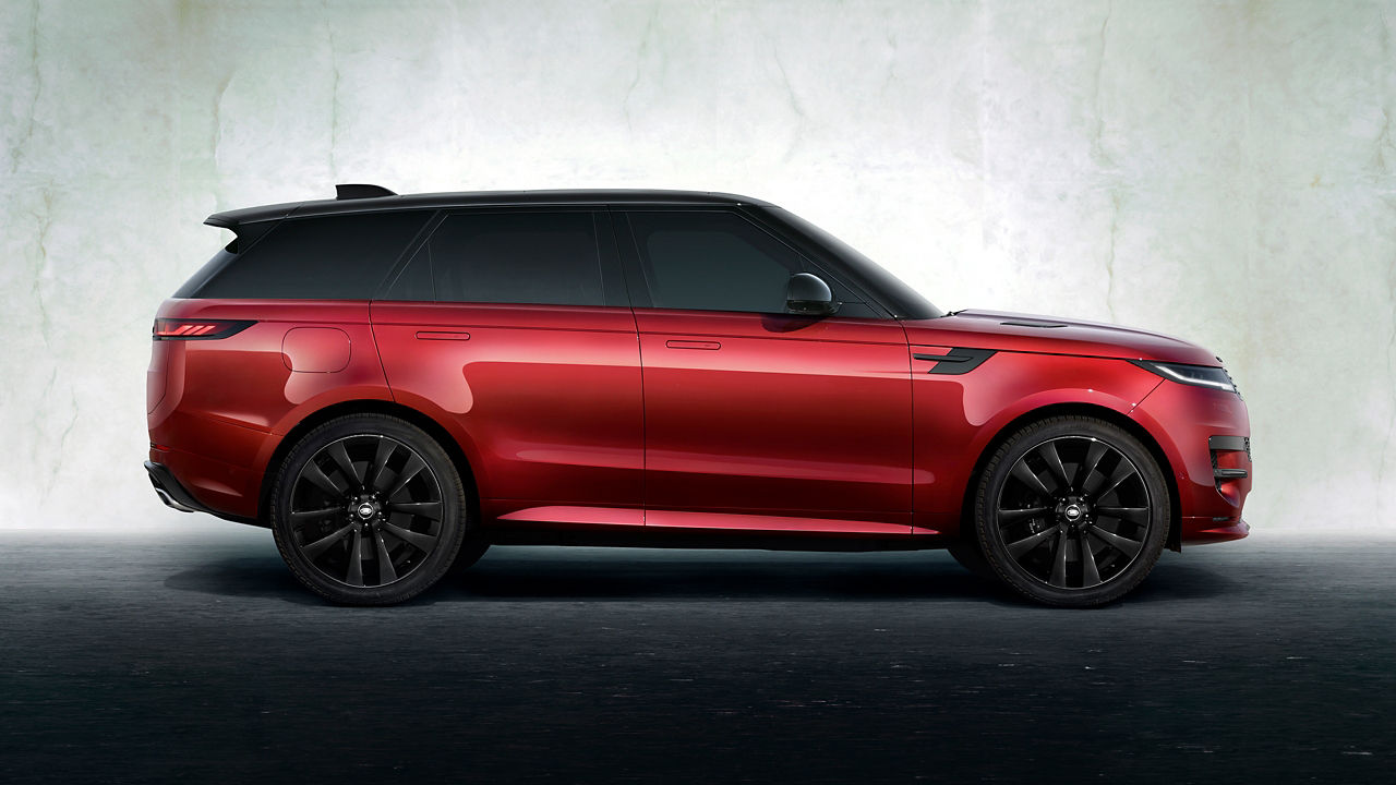 Side view of Range Rover Sport Firenze Red