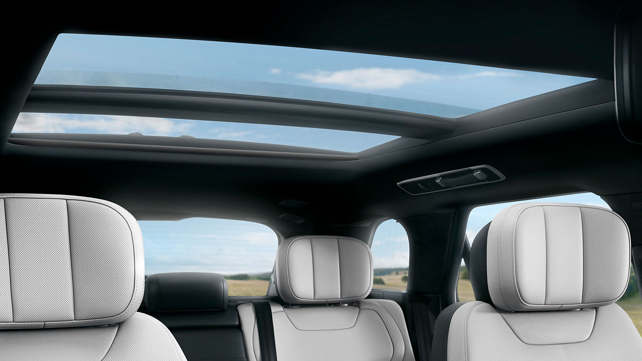 Range Rover Sports blue velocity glass roof bathes